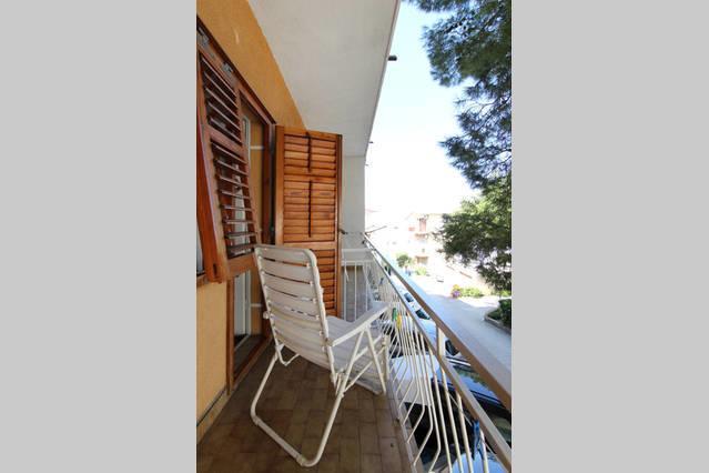 Eco-Apartments With Nice Garden Baška Voda Buitenkant foto